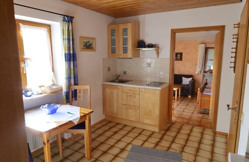 Schleching Apartment | Apartment- 2 pers, 30 sqm, living/sleeping area, balcony