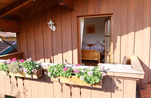 Schleching Apartment | Apartment- 2 pers, 30 sqm, living/sleeping area, balcony