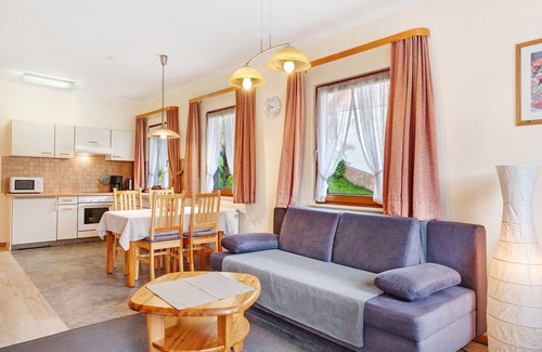 Todtnau Apartment | Apartment '2 Stübenbach, 47 M²' with Mountain View, Shared Terrace and Wi-Fi