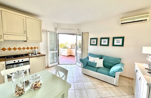 Golfo Aranci Apartment | Apartment 2 steps from the sea