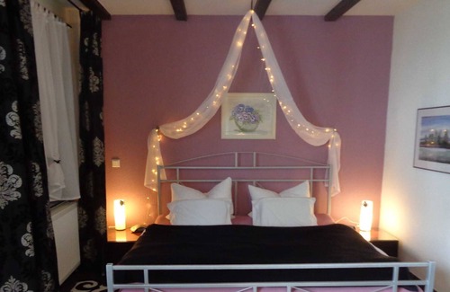 Leimen Apartment | Apartment 2 to 4 persons Moon - Residenz am Berg