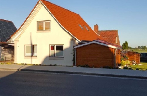 Friedrichskoog Apartment | Apartment 2 upper floor - Ferienwohnungen Müller/Harmel