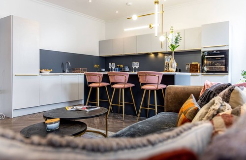 Boston Apartment | Apartment 2, where luxury, and splendour are!