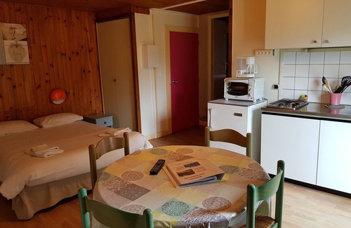 Tendon Apartment | Apartment 25 minutes from Gérardmer, Epinal, Remiremont. Pets welcome.