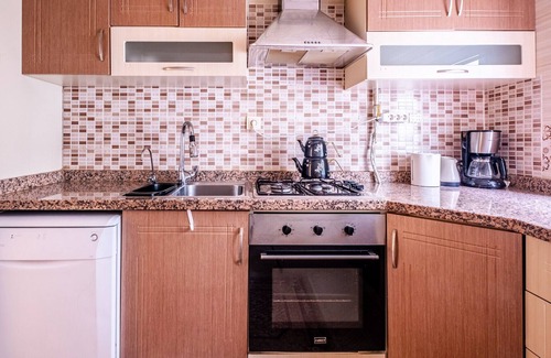 Uskudar Apartment | Apartment 250 m to Metro Station in Uskudar