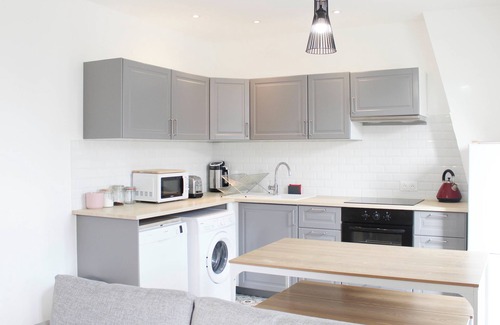 Clichy Apartment | Apartment 2p with Wifi near Paris