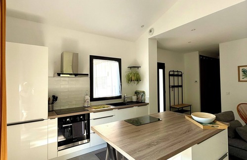 Biscarrosse Apartment | Apartment 3*, 68m2 +garden, 4 pers, 2 bdrms, at Golf BISCARROSSE, Lac Nord, Océan