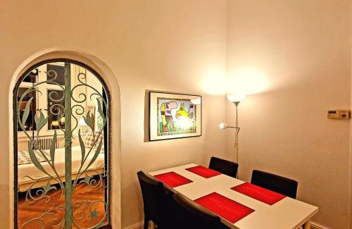 Wilmersdorf Apartment | Apartment 3 large rooms with 2 separate bedbrooms close to city centre near Kudamm and KaDeWe