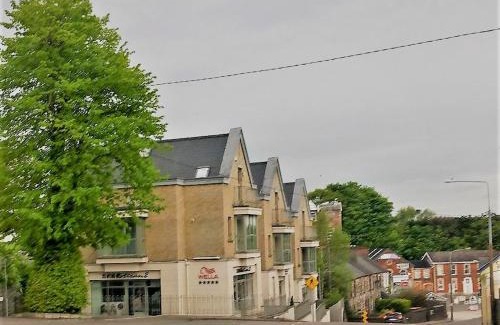 Douglas Apartment | Apartment 3, Oakleigh House, Donnybrook Hill, Douglas Cork