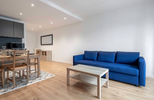 Le Pouliguen Apartment | Apartment 350 meters from the Port of Pouliguen!