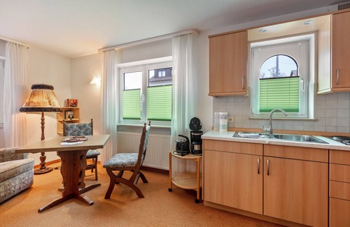 Bad Bellingen Apartment | Apartment '4 - Behindertengerecht' with Shared Terrace and Wi-Fi