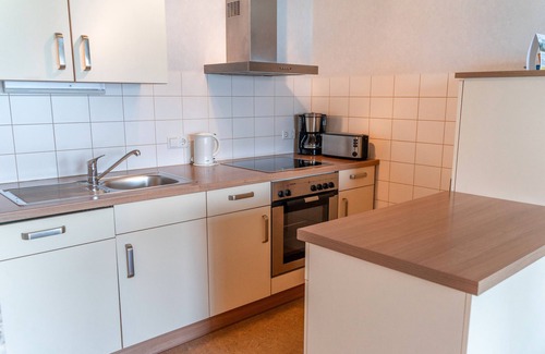 Bodman-Ludwigshafen Apartment | Apartment '4, 64qm' with Private Terrace, Shared Garden and Wi-Fi