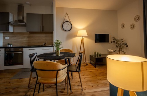 Chatel-Guyon Apartment | Apartment-4 people-Ensuite with Bath -Garden View