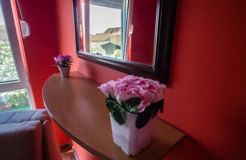 Ulcinj Apartment | Apartment 4,red,500 Meter from "Grate Beach",for 5 People,Breakfast incl.