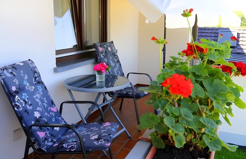 Bad Bellingen Apartment | Apartment '4' with Shared Garden and Wi-Fi