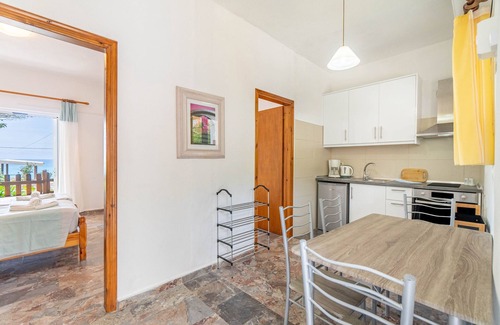 Agios Georgios Pagon Apartment | Apartment '4' with Sea View, Wi-Fi and Air Conditioning