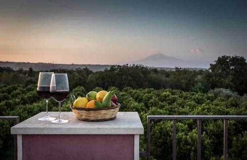 Carlentini Apartment | Apartment ∙ 5 guests