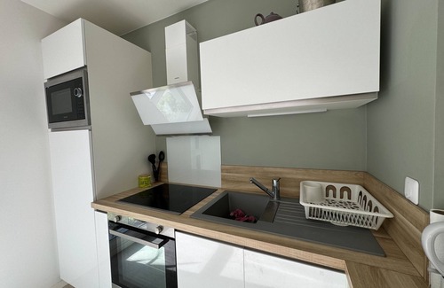 Lion-sur-Mer Apartment | Apartment 5 minutes from the beach