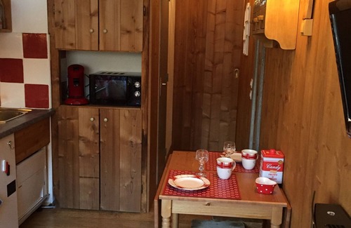 Val-Thorens Apartment | Apartment 6th floor, overlooking the slopes Plein Sud, comfortable 4 pers