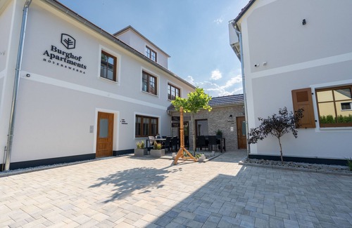 Hoyerswerda Apartment | Apartment 7 Lotte - Burghof Apartments Hoyerswerda