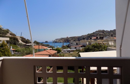 Lygaria Apartment | Apartment 70m from the beach of Ligaria with sea view and privacy.