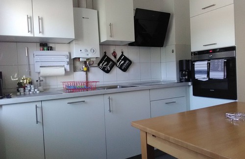 Detmold-Nord Apartment | Apartment 75 m2 with two bedrooms and kitchen/living room/close to the old town/functional