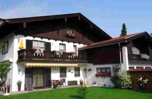 Rottach-Egern Apartment | Apartment 8 - Apartments Lohbinder (Fam. Holzer)