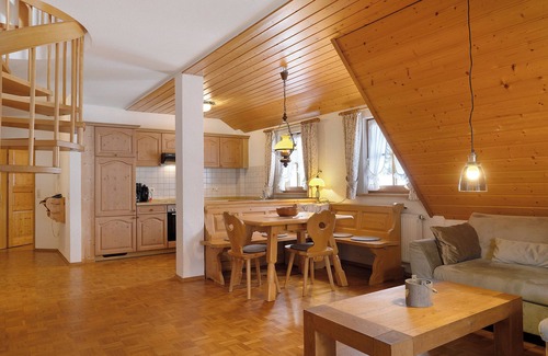 Ehlenbogen Apartment | Apartment '8 - Flößerstuben' with Mountain View, Shared Terrace and Wi-Fi
