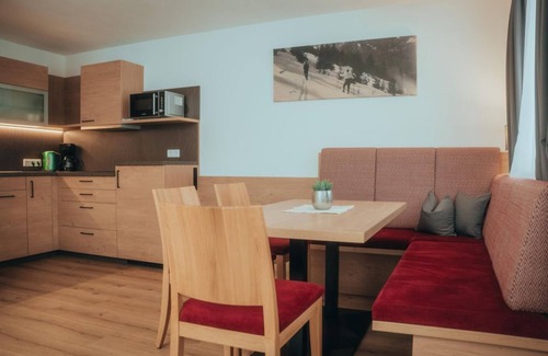 Hinterstoder House | Apartment 85m² - Loggia, Bergblick Ohne Verpfleg. - Landhotel Gressenbauer