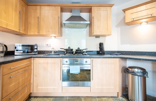 Worksop Apartment | Apartment 9-1st Floor, 2 bed sleeps 5 with Sofabed