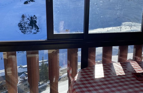 La Mongie Apartment | APARTMENT AT THE FOOT OF THE SLOPES in the sunniest south-facing residence