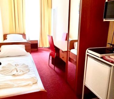 West Berlin Centre Apartment | Apartment Abendstern