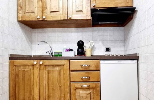 Pinzolo Apartment | Apartment 'Adamello 10' with Wi-Fi