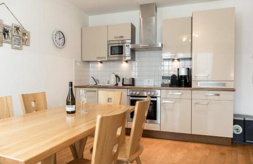 Kaprun Apartment | Apartment Adler Resort by Alpin Rentals - incl Summercard