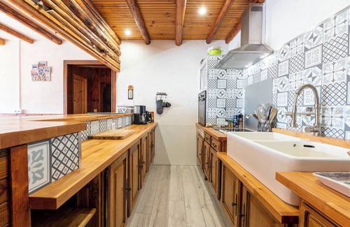 Albiez-le-Vieux Apartment | Apartment "Albiez Montrond" with Mountain View, Balcony and Wi-Fi