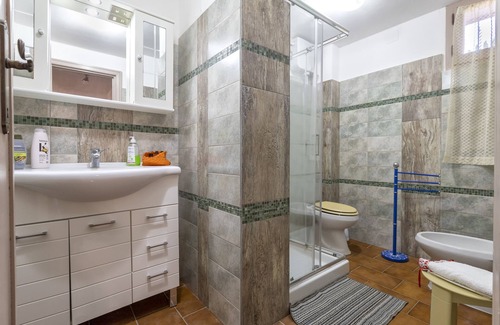 Alghero Apartment | Apartment 'Alghero Guest House' with Shared Pool, Shared Terrace and Wi-Fi