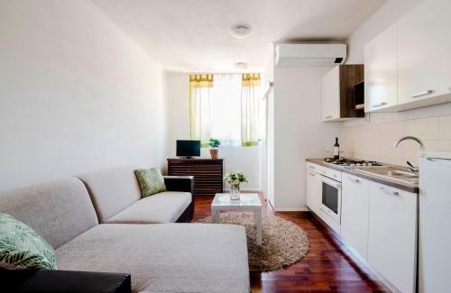 Sinj Apartment | Apartment Alkar