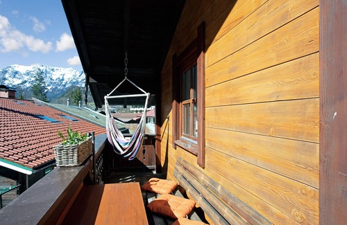 Ramsau Apartment | Apartment "Almrausch" with Balcony, Mountain View & Wi-Fi; Parking Available