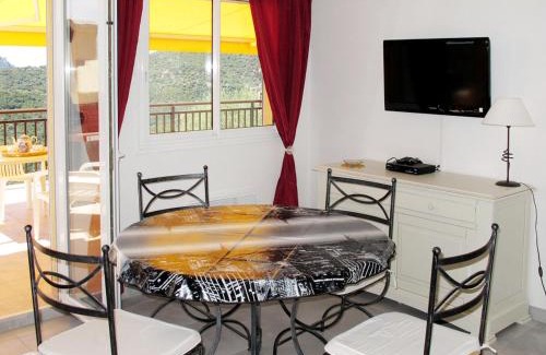 Partinello Apartment | Apartment Aloes by Interhome
