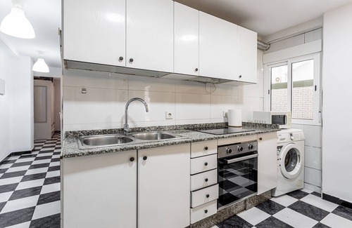 L'Illa Perduda Apartment | Apartment 'Aloha' with Wi-Fi and Air Conditioning
