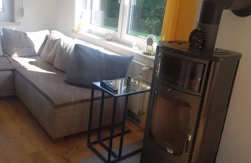 Oy Apartment | Apartment 'Alpennest' with Mountain View, Private Terrace and Wi-Fi