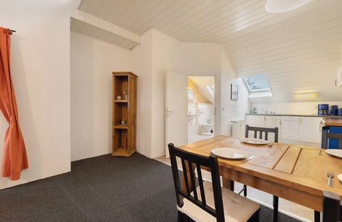 Neuwied Apartment | Apartment 'Alte Stadtvilla' with Private Garden and Wi-Fi