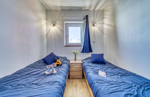 Val-Thorens Apartment | Apartment Altineige-6 by Interhome