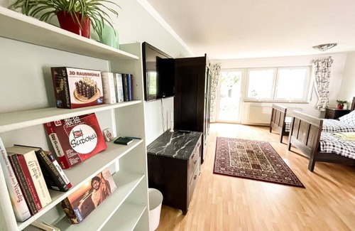 Wahren Apartment | Apartment am Auensee mit großer Terrasse & Privat-Parkplatz