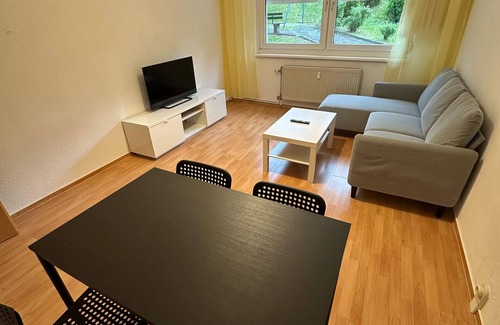 Mucheln Apartment | Apartment 'Am Geiseltalsee' with Wi-Fi