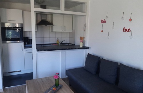 Tettnang Apartment | Apartment 'Am Dorfweiher' with Private Terrace, Private Garden and Wi-Fi