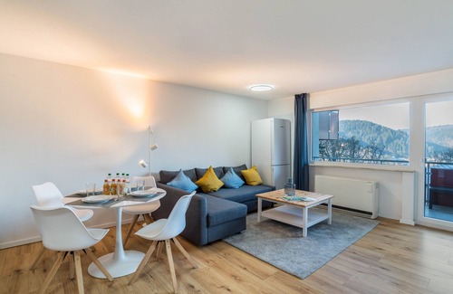 Bad Liebenzell Apartment | Apartment 'Am Hochwald Mit Burgblick' with Balcony