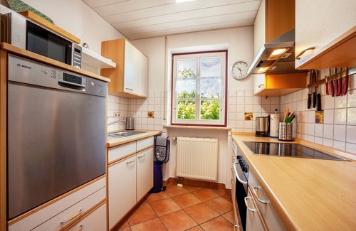 Bad Waldsee Apartment | Apartment 'Am Mauertörlein' with Wi-Fi