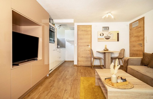 Friedrichshafen Apartment | Apartment 'Am Riedlewald' with Shared Garden and Wi-Fi