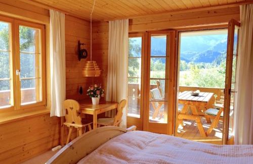 Lauenen Apartment | Apartment Am Schilf by Interhome